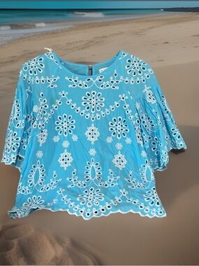 Sky Blue Eyelet Top Scalloped Bell Sleeves Studio JPP Womens Medium
